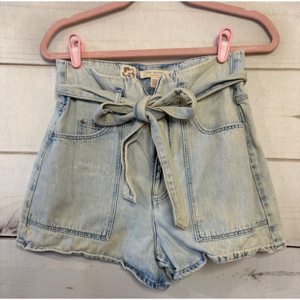 Ted Baker London Kaylaie Light Wash Paperbag Denim Shorts‎ Size 28 Tie Waist
